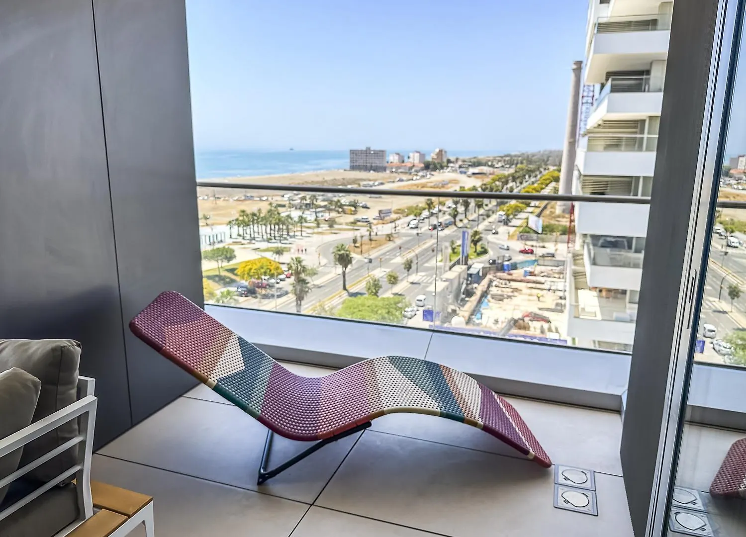 Apartamento -Malagasunapts-Tower Living Sea Views Pool Gym Park España