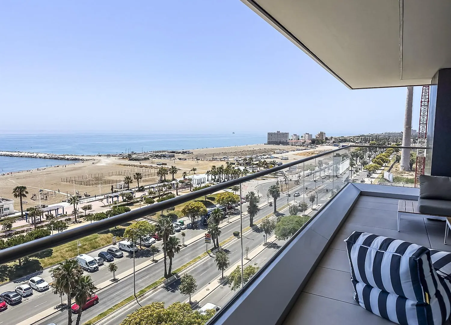 Apartamento -Malagasunapts-Tower Living Sea Views Pool Gym Park