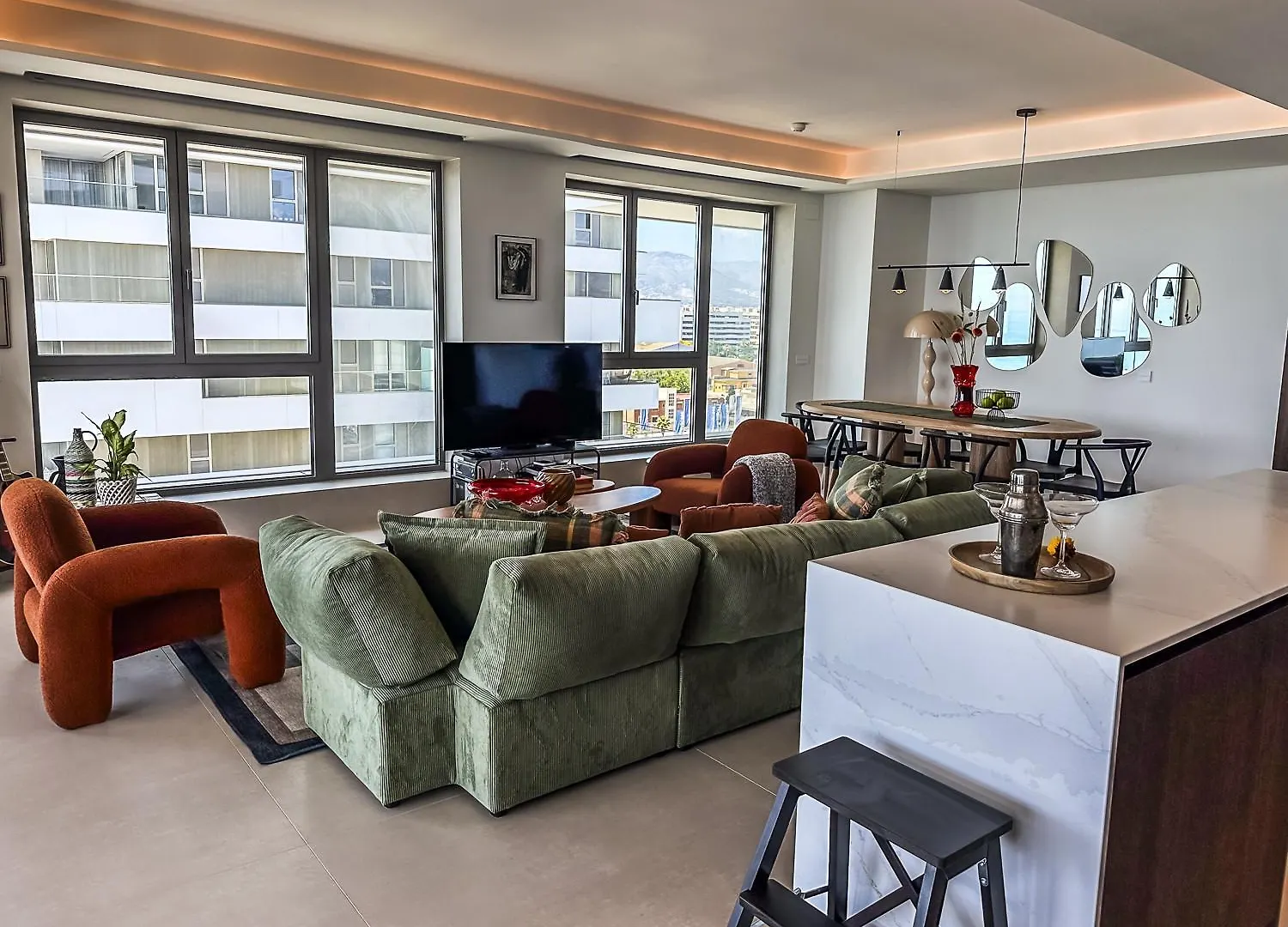 Apartamento -Malagasunapts-Tower Living Sea Views Pool Gym Park España