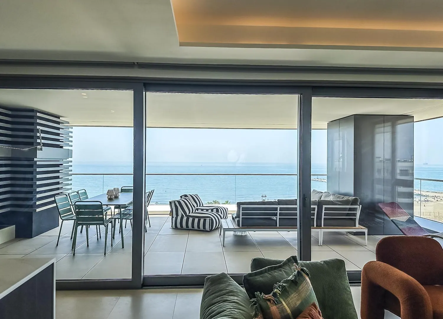 Apartamento -Malagasunapts-Tower Living Sea Views Pool Gym Park