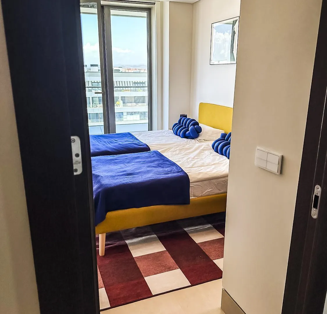 -Malagasunapts-Tower Living Sea Views Pool Gym Park Apartment Malaga