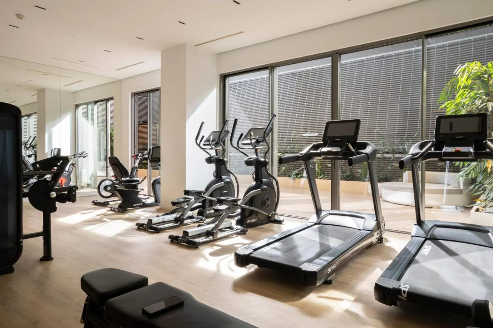 -Malagasunapts-Tower Living Sea Views Pool Gym Park Apartment Spain